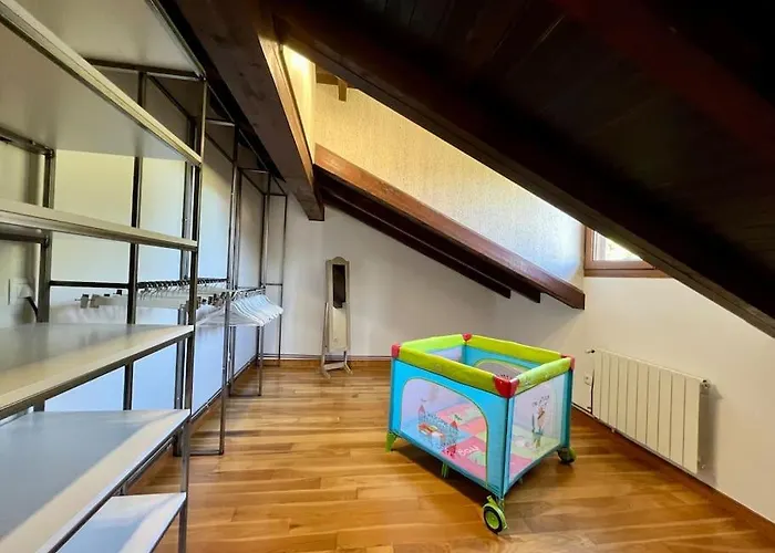 Secret Paradise, Stylish Host * Camargo