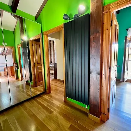 Tatil Evi Secret Paradise, Stylish Host *